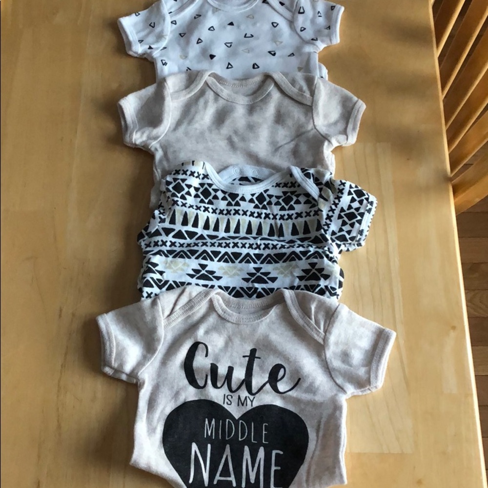 0-3 month lot